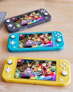 Nintendo Switch Lite sold 160,000 units first week in Japan